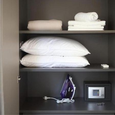 Happiness Lifestyle Suite Athens Luaran gambar