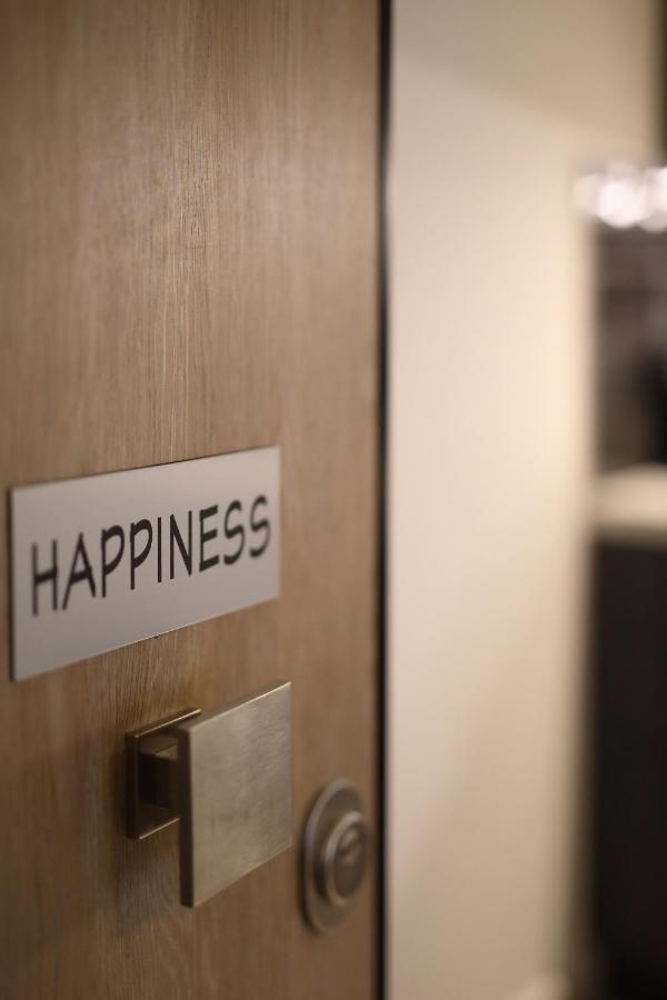 Happiness Lifestyle Suite Athens Luaran gambar